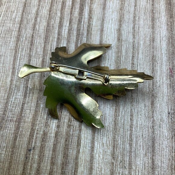 Maple Leaf Vintage Brown Gold Tone Enamel Brooch Pin - Picture 3 of 4